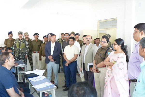 JH-DC-SP-GAVE-SEVERAL-INSTRUCTION-TO-THE-PP JH-DC-SP-GAVE-SEVERAL-INSTRUCTION-TO-THE-PP