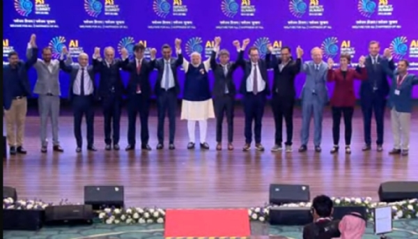 نئی دہلی فرنٹیئر اے آئی امپیکٹ کمٹمنٹس کا اے آئی سمٹ میں اعلان نئی دہلی فرنٹیئر اے آئی امپیکٹ کمٹمنٹس کا اے آئی سمٹ میں اعلان