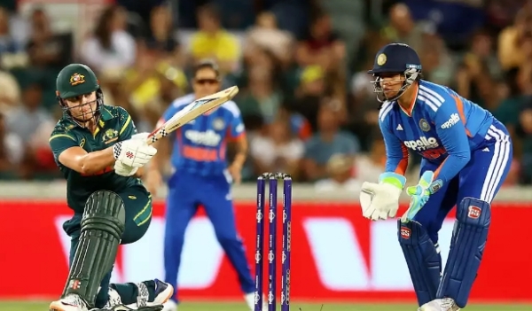 خواتین کرکٹ: آسٹریلیا نے بھارت کو دوسرے ٹی ٹوئنٹی میں 19 رنوں سے شکست دے کر تین میچوں کی سیریز 1-1 سے برابرکی خواتین کرکٹ: آسٹریلیا نے بھارت کو دوسرے ٹی ٹوئنٹی میں 19 رنوں سے شکست دے کر تین میچوں کی سیریز 1-1 سے برابرکی