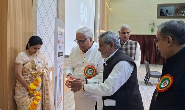 سماج کے خون میں ہے جمہوریت ، جو بھی اسے دبانے کی کوشش کرے گا وہ خاک میں مل جائے گا: بھیا جی جوشی سماج کے خون میں ہے جمہوریت ، جو بھی اسے دبانے کی کوشش کرے گا وہ خاک میں مل جائے گا: بھیا جی جوشی