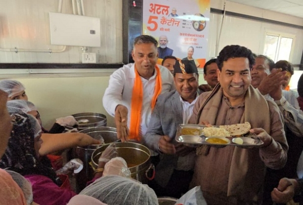 DELHI-ATAL-CANTEENS-INAUGURATE