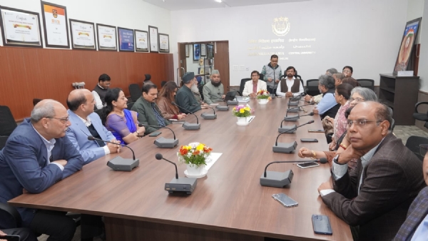 جامعہ نے تعلیمی سال دوہزار چھبیس ستائیس کا پروسپکیٹس لانچ کیا،آن لائن داخلہ شروع جامعہ نے تعلیمی سال دوہزار چھبیس ستائیس کا پروسپکیٹس لانچ کیا،آن لائن داخلہ شروع