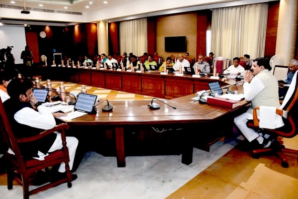 ایم پی کابینہ میٹنگ ایم پی کابینہ میٹنگ