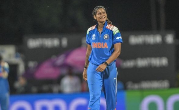 انڈیا اے ٹیم نے سری لنکا کو شکست دے کر اے سی سی ویمنز ایشیا کپ رائزنگ سٹارز کے فائنل میںپہنچی انڈیا اے ٹیم نے سری لنکا کو شکست دے کر اے سی سی ویمنز ایشیا کپ رائزنگ سٹارز کے فائنل میںپہنچی