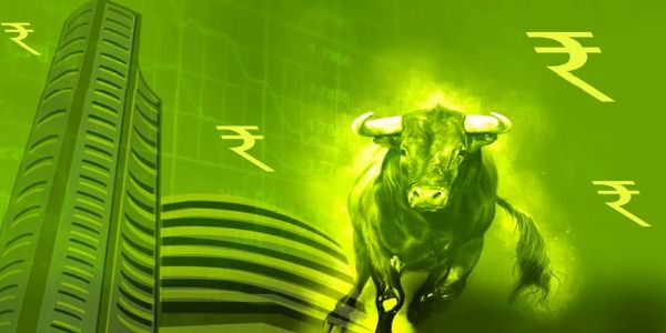 اسٹاک مارکیٹ سبز رنگ میں بند، سینسیکس میں311 پوائنٹس کی چھلانگ، نفٹی 25,550 سے تجاوز کر گیا