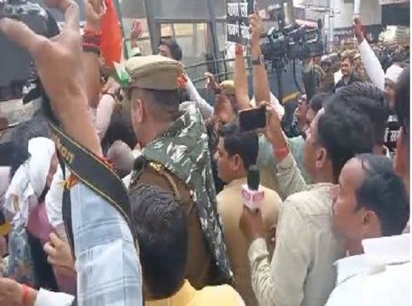 لکھنو میں یو جی سی کے خلاف سورن مورچہ کا احتجاج