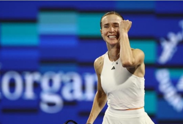 دبئی چیمپئن شپ 2026: ایلینا سویٹولینا نے کوکو گاف کو شکست دے کر فائنل تک رسائی حاصل کی، جیسکا پیگولا سے مقابلہ کریں گے