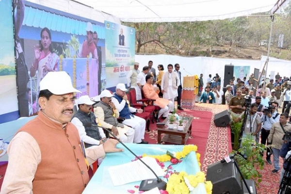 وزیر اعلیٰ ڈاکٹر موہن یادو نے قومی دیویانگ جن کرکٹ کھیل مہوتسو کا افتتاح کر کے خطاب کیا