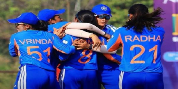 انڈیا اے بمقابلہ بنگلہ دیش اے : بھارت نے فائنل میں بنگلہ دیش کو 46 رنز سے شکست دے کر ویمنز ایشیا کپ رائزنگ اسٹارز کا خطابجیت لیا