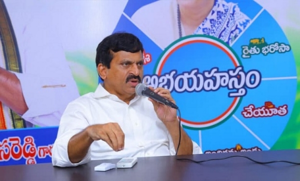 سیاست صرف انتخابات تک مختص ہونی چاہیے : وزیر ریونیو تلنگانہ