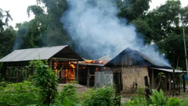 تاریخ کے آئینے میں