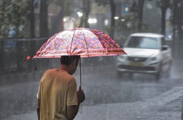 مدھیہ پردیش میں موسم پھر تبدیل، 8 مشرقی اضلاع میں  گرج چمک کے ساتھ بارش کا الرٹ جاری