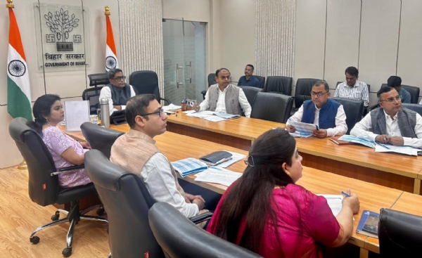 چیف سکریٹری پرتیئے امرت نے ریاست میں آبپاشی کے دو مہتواکانکشی پروجیکٹوں کا جائزہ لیا