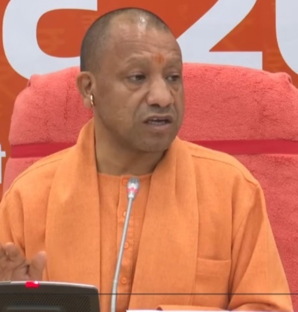 سنگاپور کا دورہ:اترپردیش میں اے آئی سیٹس 4,458 کروڑ روپے کی سرمایہ کاری کرے گی، یوپی حکومت نے ایم او یو پر دستخط کیے سنگاپور کا دورہ:اترپردیش میں اے آئی سیٹس 4,458 کروڑ روپے کی سرمایہ کاری کرے گی، یوپی حکومت نے ایم او یو پر دستخط کیے