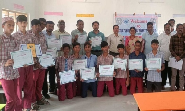 گورنمنٹ بوائز ہائی اسکول سلطان بازار میں ضلعی سطح کے سائنس ٹیلنٹ ٹیسٹ گورنمنٹ بوائز ہائی اسکول سلطان بازار میں ضلعی سطح کے سائنس ٹیلنٹ ٹیسٹ