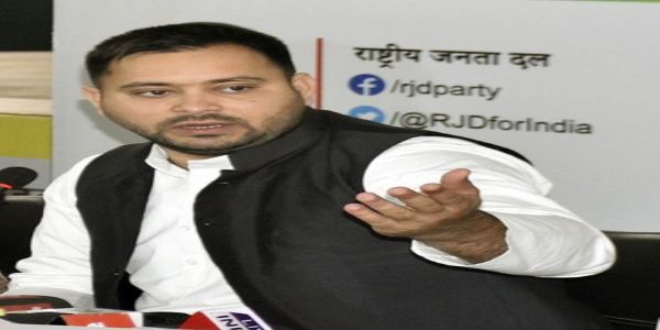 بی جے پی کی سازش سے عوام ہوشیار رہیں: تیجسوی یادو