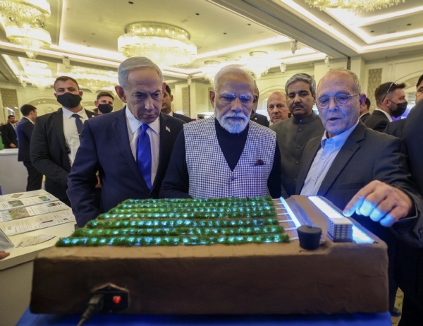 وزیر اعظم مودی نے اسرائیل میں ٹیکنالوجی نمائش کا دورہ کیا، اختراعی شراکت داری کو مستقبل کی کلید قرار دیا