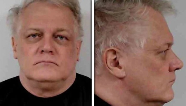 چینی فوجی پائلٹس کو تربیت دینے کے الزام میں ریٹائرڈ امریکی پائلٹ گرفتار چینی فوجی پائلٹس کو تربیت دینے کے الزام میں ریٹائرڈ امریکی پائلٹ گرفتار