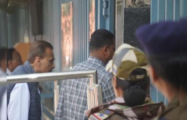 منی لانڈرنگ کیس میں پوچھ گچھ کے لیے انل امبانی ای ڈی کے سامنے پیش