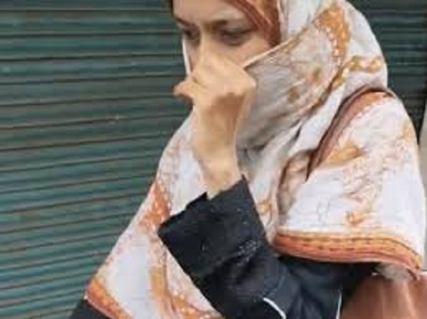 بھوپال کے لوہا بازار میں برقعہ پوش خاتون پر گوشت پھینکنے کا الزام