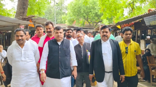 اے اے پی لیڈر سنجے سنگھ کے ضابطہ اخلاق کی خلاف ورزی کیس میں گواہوں سے جرح، اگلی سماعت 12 مارچ کو