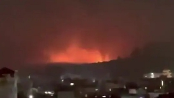 کابل سمیت کئی مقامات پر پاکستان کے فضائی حملے، افغانوں کا کئی پاکستانی چوکیوں پر قبضہ کر کے فوجیوں کو مارنے کا دعویٰ