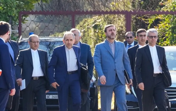 جنیوا میں امریکی خصوصی ایلچی اورایرانی وزیرخارجہ کے درمیان براہ راست مذاکرات جنیوا میں امریکی خصوصی ایلچی اورایرانی وزیرخارجہ کے درمیان براہ راست مذاکرات