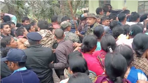 آلو بانڈ کی تقسیم پر جلپائی گڑی میں افراتفری ، کسانوں نے سڑک بلاک کر دی