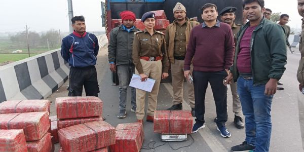 ٹرک سے 422 کلو گانجہ برآمد، ڈرائیور گرفتار