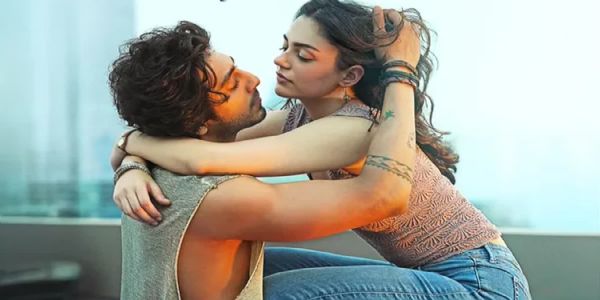 سنیما گھروں میں پھر واپس لوٹی سیارہ، ویلینٹائن ڈے کی مناسبت سے دوبارہ ریلیز کی گئی