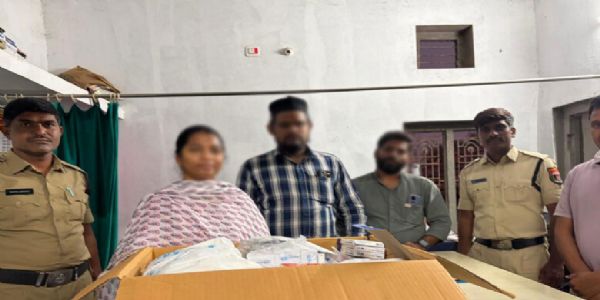 بغیر منظوری کے چلنے والے کلینکس پرچھاپہ۔27,879کی دوائیں ضبط