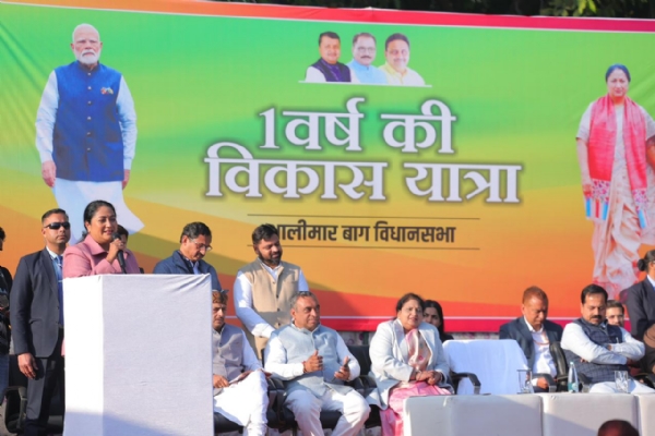 وزیراعلیٰ نے ایک سال کے ترقیاتی کاموں کا رپورٹ کارڈ پیش کیا