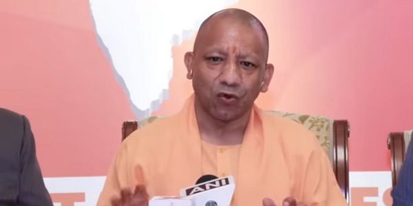 وزیر اعلیٰ یوگی آدتیہ ناتھ نے ہولی کے موقع پر ریاست کے لوگوں کو دلی مبارکباد اور نیک خواہشات کا اظہار کیا۔