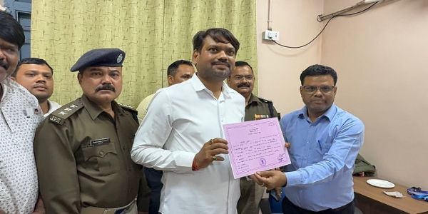 دھنباد میونسپل کارپوریشن کے میئر بنے سنجیو سنگھ