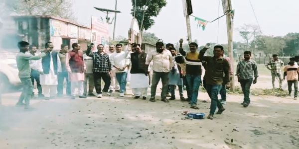 پٹنہ یونیورسٹی اسٹوڈنٹ یونین کے صدارتی انتخابات میں این ایس یو آئی کے امیدواروں کی جیت پر جشن