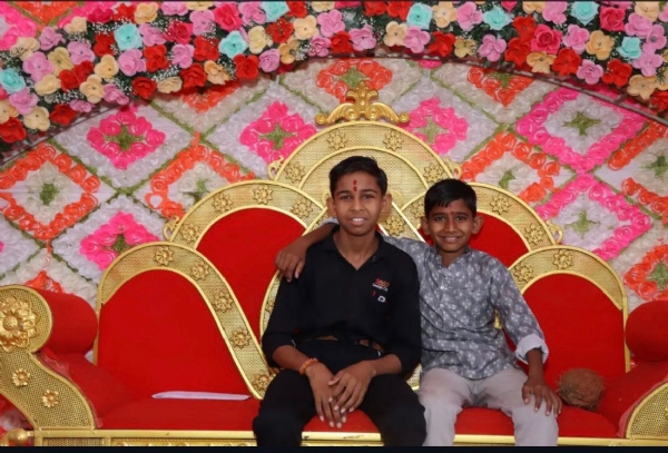 Accident-Maha-Eicher-Bike-Coll Accident-Maha-Eicher-Bike-Coll