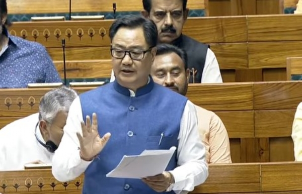 اپوزیشن آئینی اداروں پر حملہ کر رہی ہے: کرن رججو