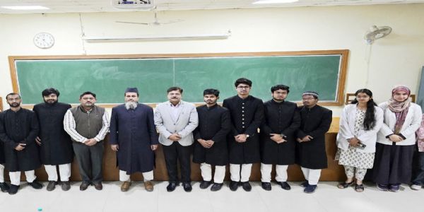 اے ایم یو کے ہادی حسن ہال میں سالانہ فیسٹیول کے تحت ادبی و ثقافتی تقریبات کا اہتمام