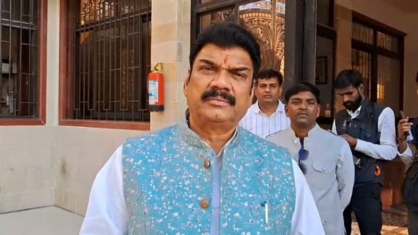 مدھیہ پردیش کے وزیر برائے خوراک، شہری فراہمی اور تحفظ صارفین گووند سنگھ راجپوت