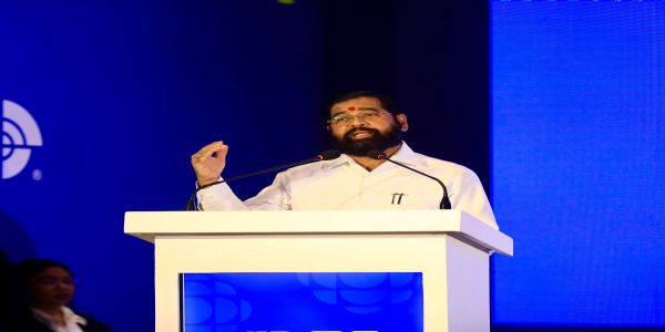 مہاراشٹر عالمی ترقی کے راستے پر گامزن، بنیادی ڈھانچے اور سرمایہ کاری میں تیزی: ایکناتھ شندے