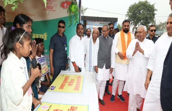 وزیر اعلیٰ نے سمریدھی یاترا کے دوران کٹیہار ضلع کو 410 کروڑ روپے کے پروجیکٹوں کی سوغات دی