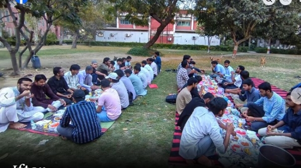 جامعہ ملیہ اسلامیہ میں ایس آئی او کے زیر اہتمام اجتماعی افطار