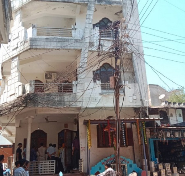 جس گھر میں وردات کو انجام دیا گیا کی تصویر