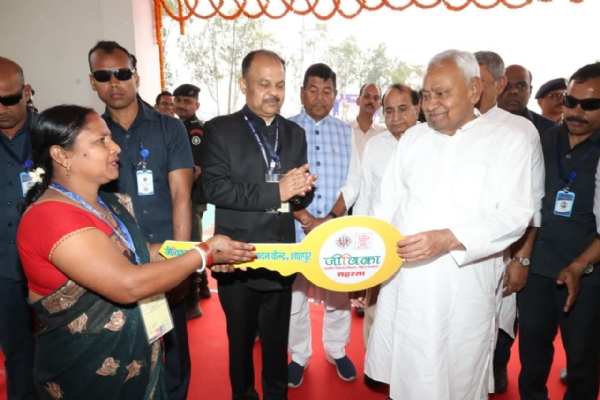 سمردھی یاترا کے  دوران   وزیر اعلیٰ سہرسہ پہنچے، جیویکا کا اسٹال توجہ کا مرکز