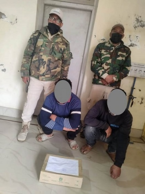 منی پور پولیس کے ذریعہ گرفتار منشیات کے ساتھ اسمگلر