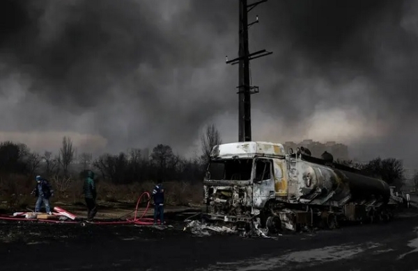 امریکہ، اسرائیل -ایران جنگ :بمباری جاری، پاسدارانِ انقلاب کانیتن یاہو کونشانہ بنانے کااشارہ امریکہ، اسرائیل -ایران جنگ :بمباری جاری، پاسدارانِ انقلاب کانیتن یاہو کونشانہ بنانے کااشارہ