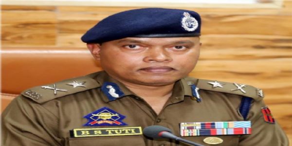 فاروق عبداللہ پر ہوئے قاتلانہ حملے کی تحقیقات کے لیے سات رکنی ٹیم کی تشکیل