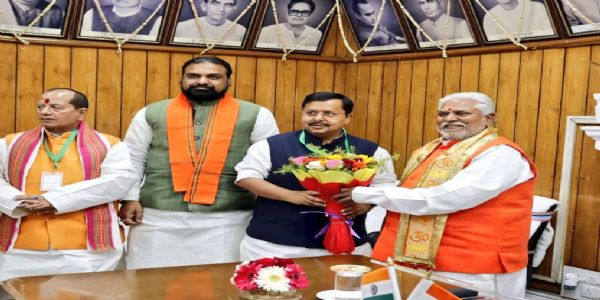 بہار راجیہ سبھا انتخابات : این ڈی اے میں اتحاد، عظیم اتحاد میں دراڑ، پانچویں سیٹ پر مقابلہ دلچسپ