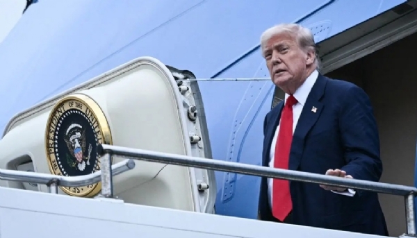 ٹرمپ کا یورپی ممالک کے لیے سخت پیغام : اگر نیٹو نے آبنائے ہرمز کو محفوظ نہیں بنایا تو مستقبل ہولناک ہوگا ٹرمپ کا یورپی ممالک کے لیے سخت پیغام : اگر نیٹو نے آبنائے ہرمز کو محفوظ نہیں بنایا تو مستقبل ہولناک ہوگا