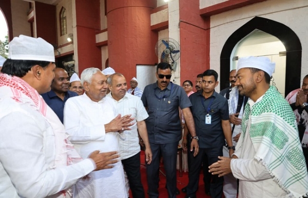 جے ڈی یو کے ذریعہ منعقد دعوت افطار میں وزیر اعلیٰ شامل ہوئے